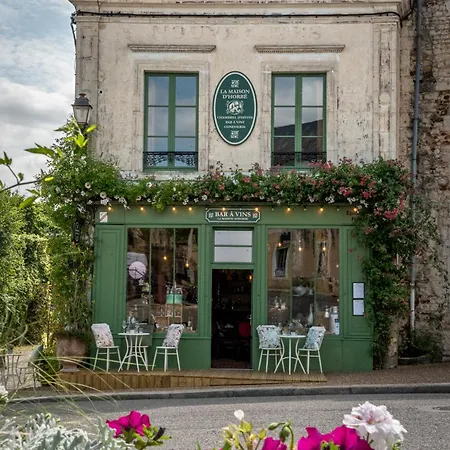 La Maison D'horbe 게스트하우스 4*