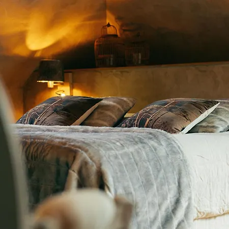 La Maison D'horbe La Perrière