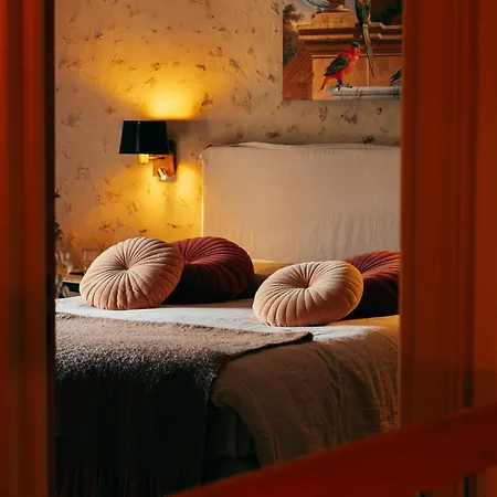 La Maison D'horbé Maison d'hôtes La Perrière